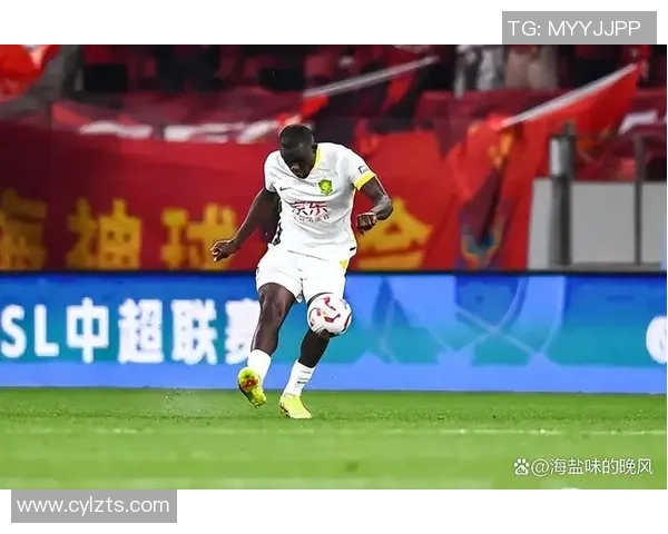 大手笔！中超冠戎行主力中卫将代替合约到期走人的恩加德乌，下个月就要转会入队